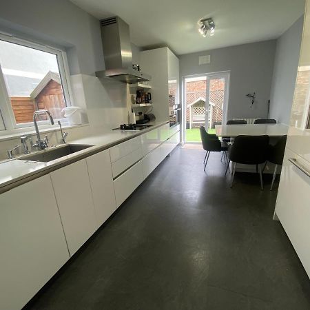 Private Rooms In Excellent Family House ,Zone 2 London Luaran gambar